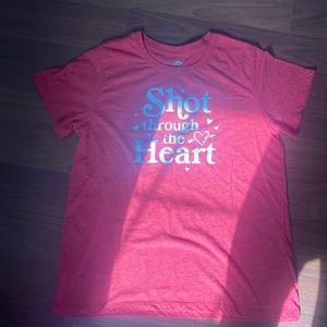 Women’s Valentines tee